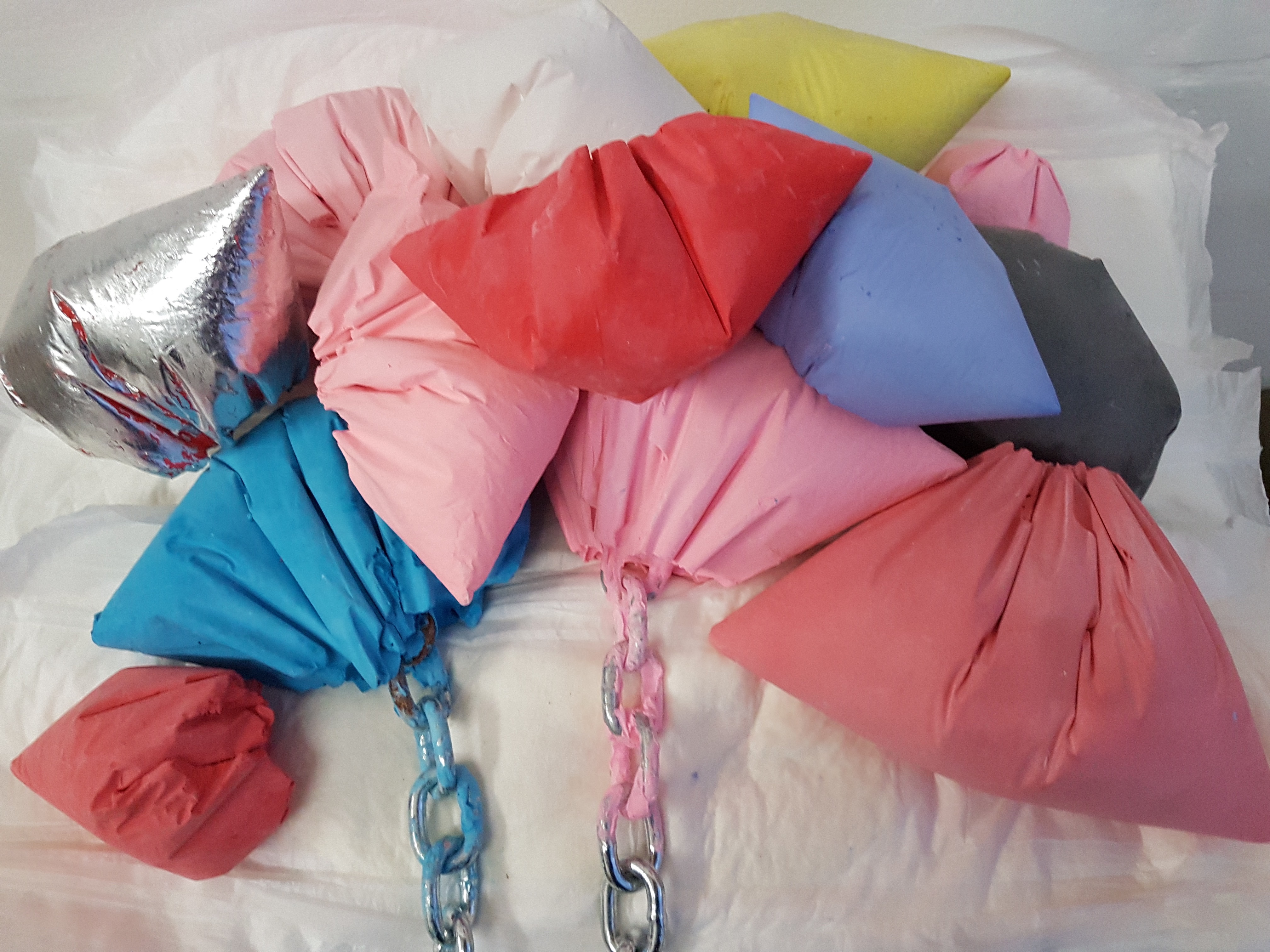 Nest with Silver bag